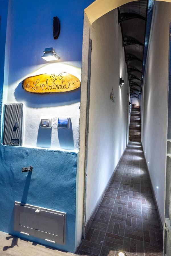 Bed and Breakfast La Scalinata Марина-ди-Манкаверса Экстерьер фото