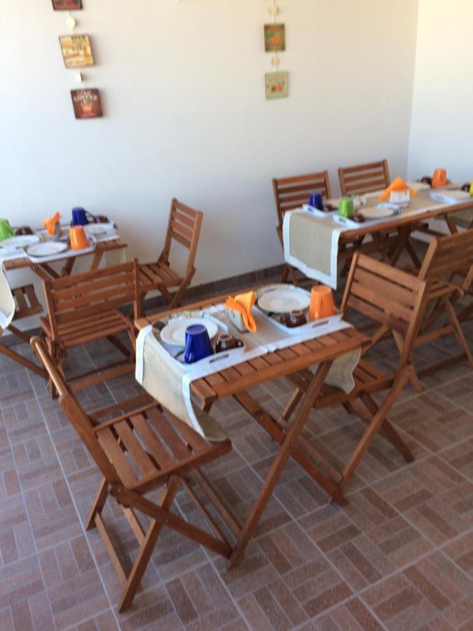 Bed and Breakfast La Scalinata Марина-ди-Манкаверса Экстерьер фото